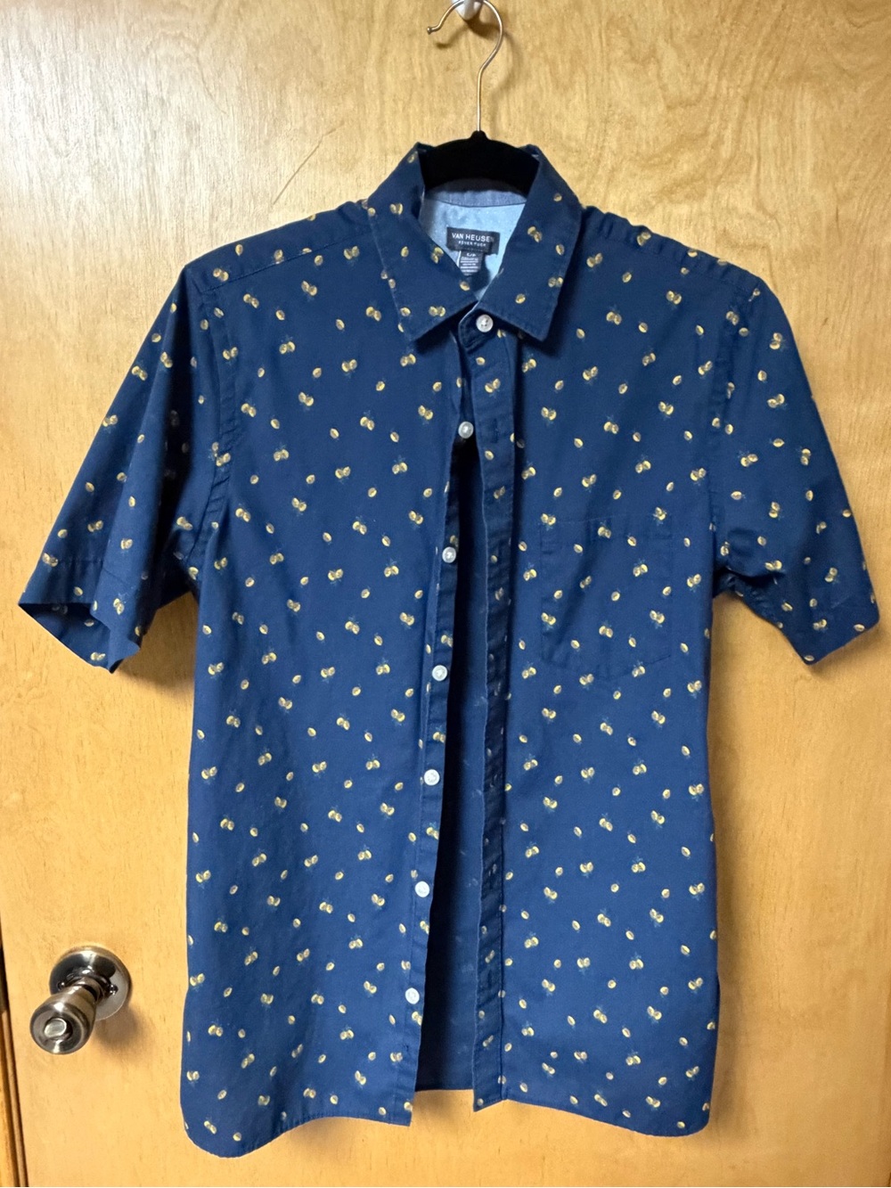 Van Heusen Navy Short-Sleeve Button-Down with Pineapple Print